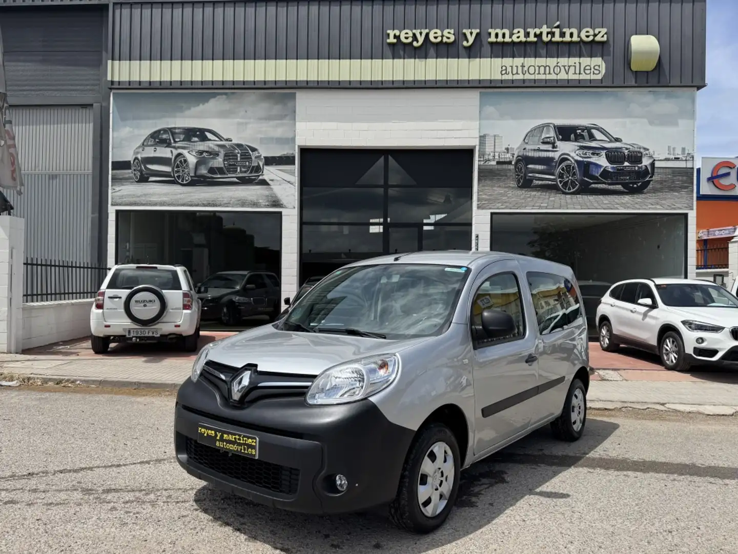 Renault Kangoo Combi 1.5dCi Energy Extrem 66kW Gris - 1