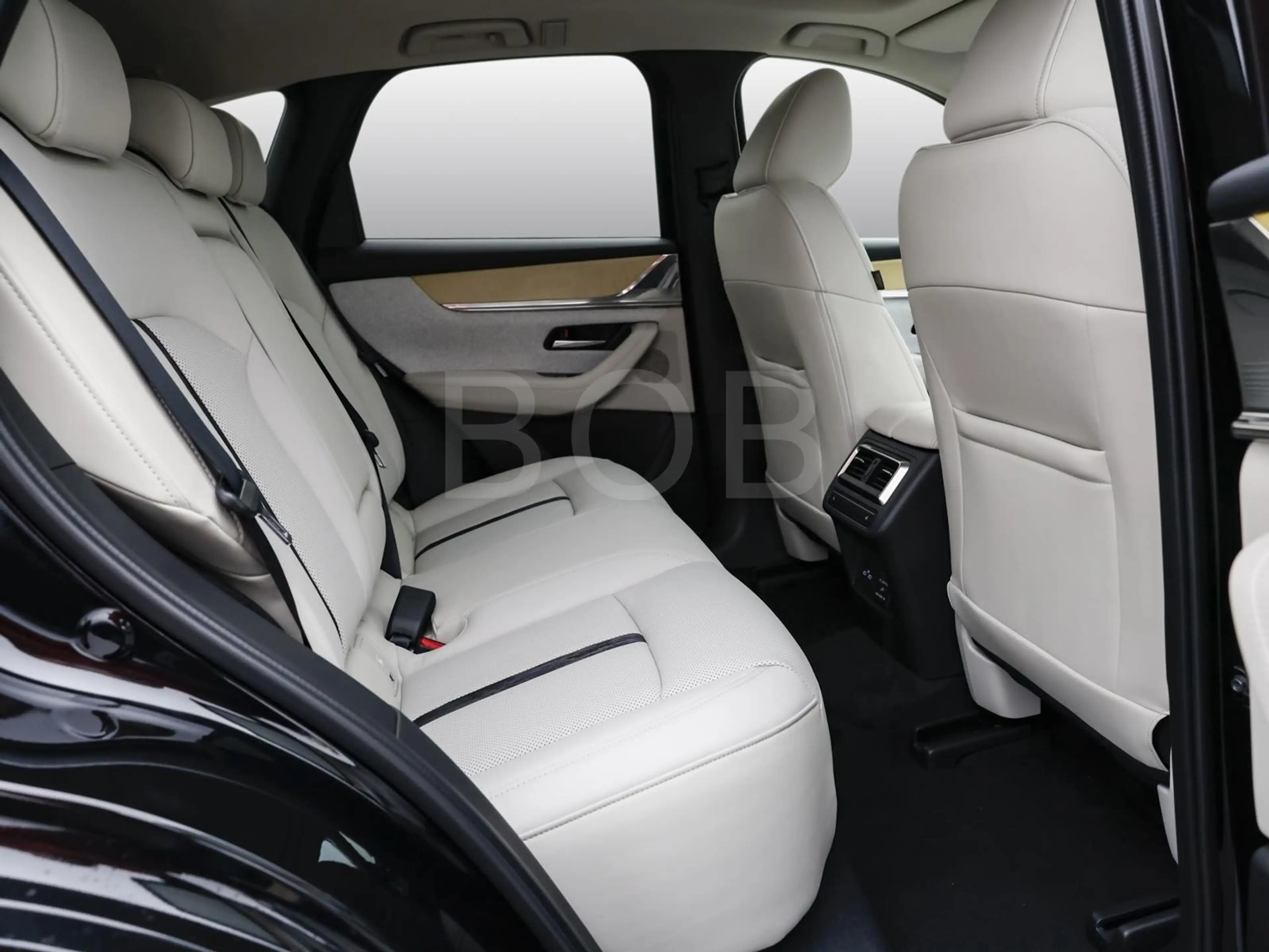 Mazda CX-60 3.3D 8AT AWD Takumi Plus LEDER SD NAVI SHZ — photo 4