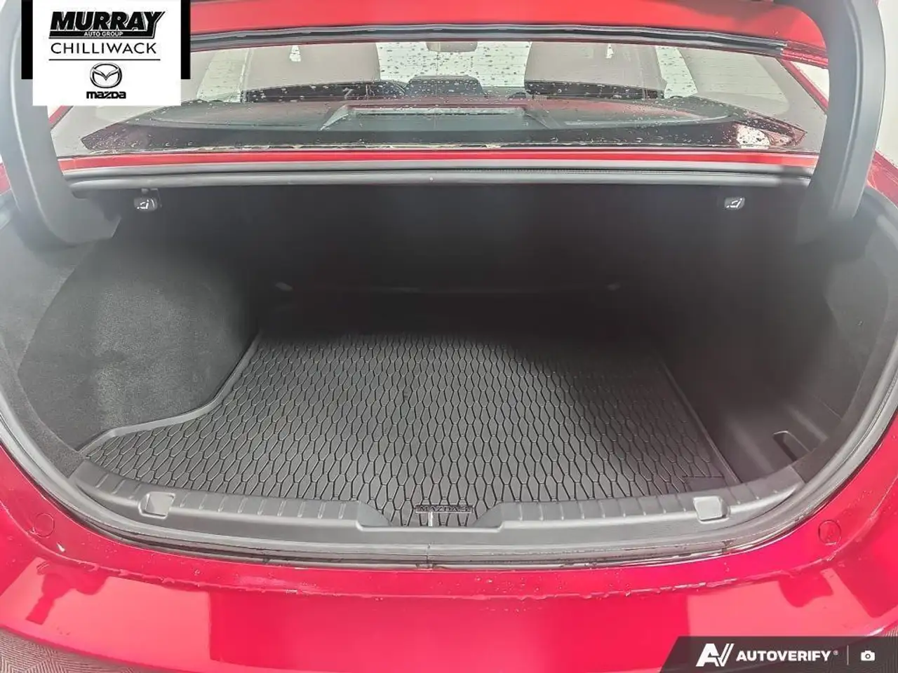 Mazda 3 снимка Mazda 3