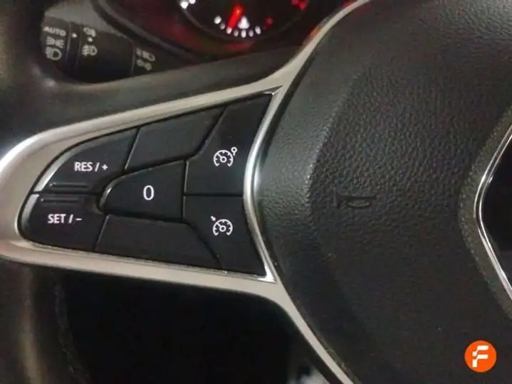 Renault Clio 2023, foto 26