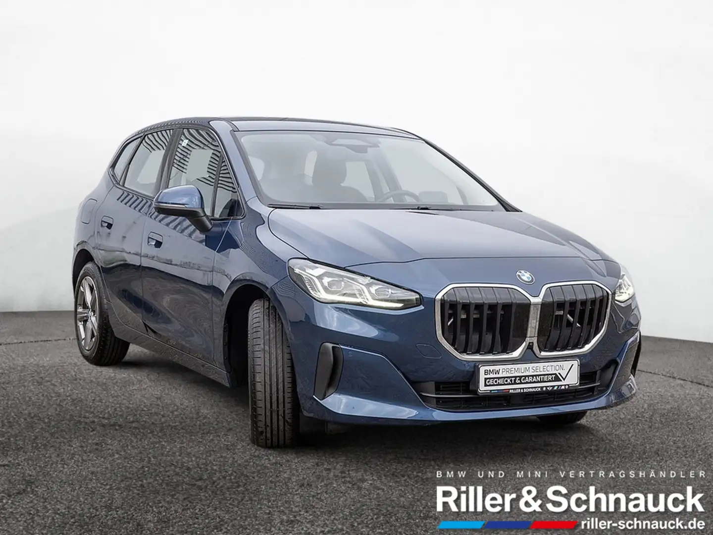 BMW 216 i Active Tourer AHK+HUD+ACC+360°KAM Blau - 2