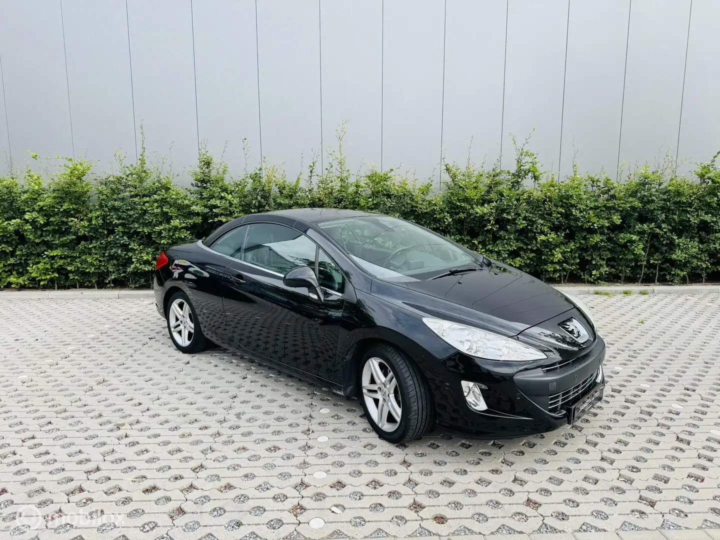 Peugeot 308 CC 1.6 Sport Pack Leer Clima Trekhaak Navi Zwart - 2