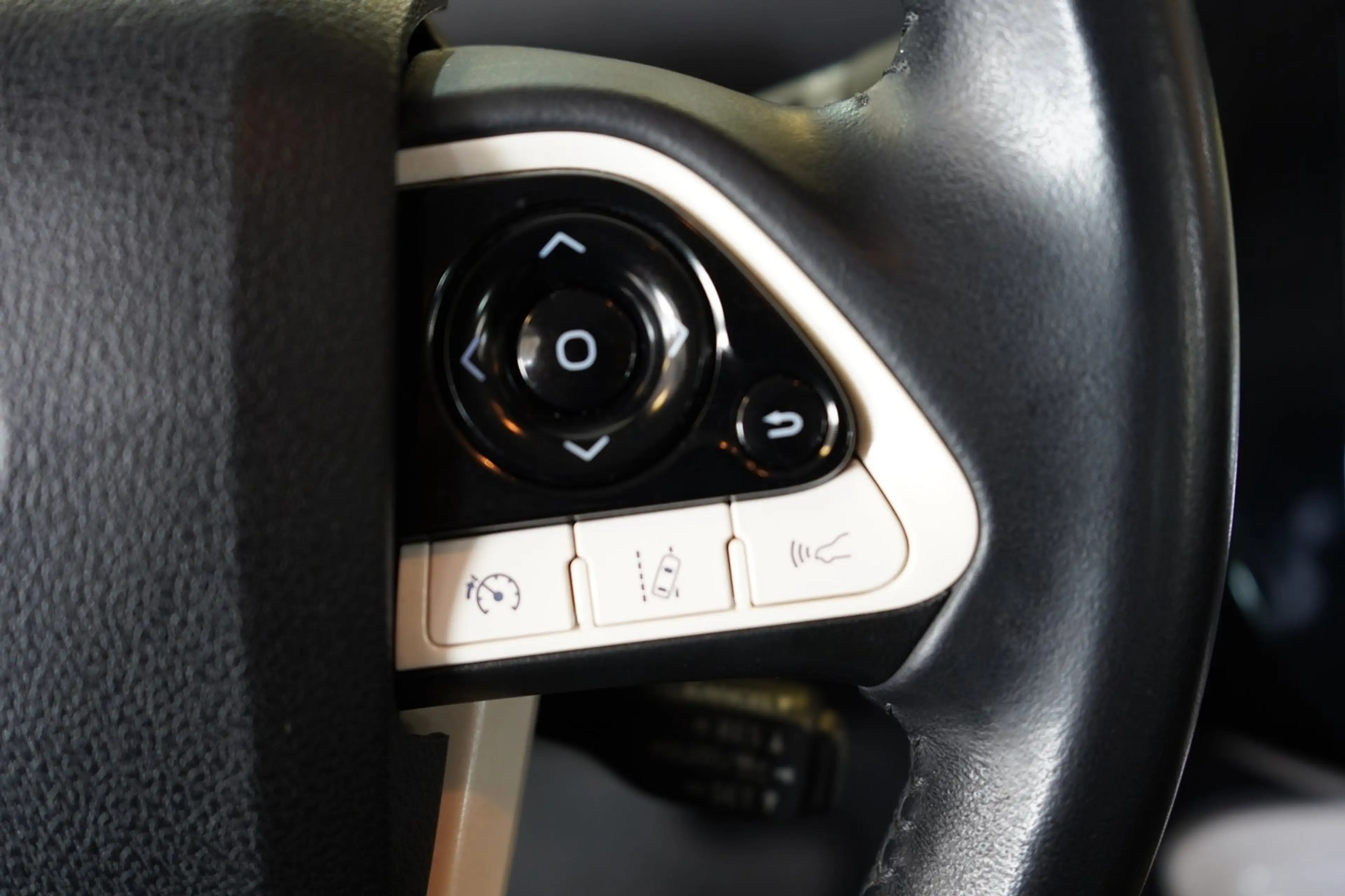 Toyota Prius 1.8 Aspiration|GARANTIE|NAVI|CRUISE|STOELVERW|HUD| — photo 20