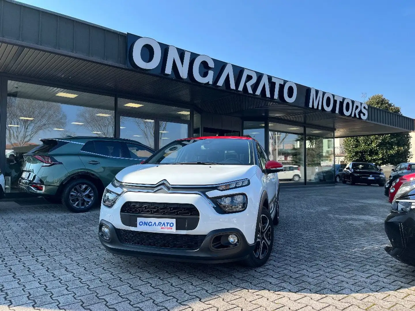Citroen C3 PureTech 83 S&S Shine #Bicolore Bianco - 1