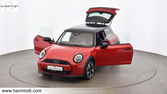 Mini Hatch view 7