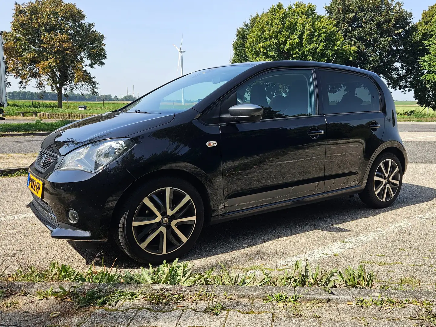 SEAT Mii Mii 1.0 FR Intense automaat Zwart - 2