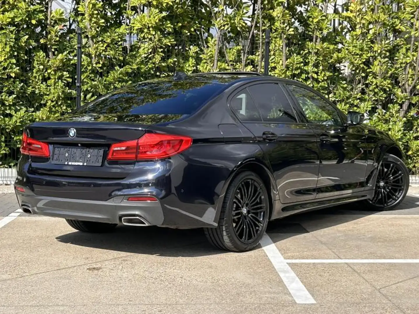 BMW 530 Berline Czarny - 2