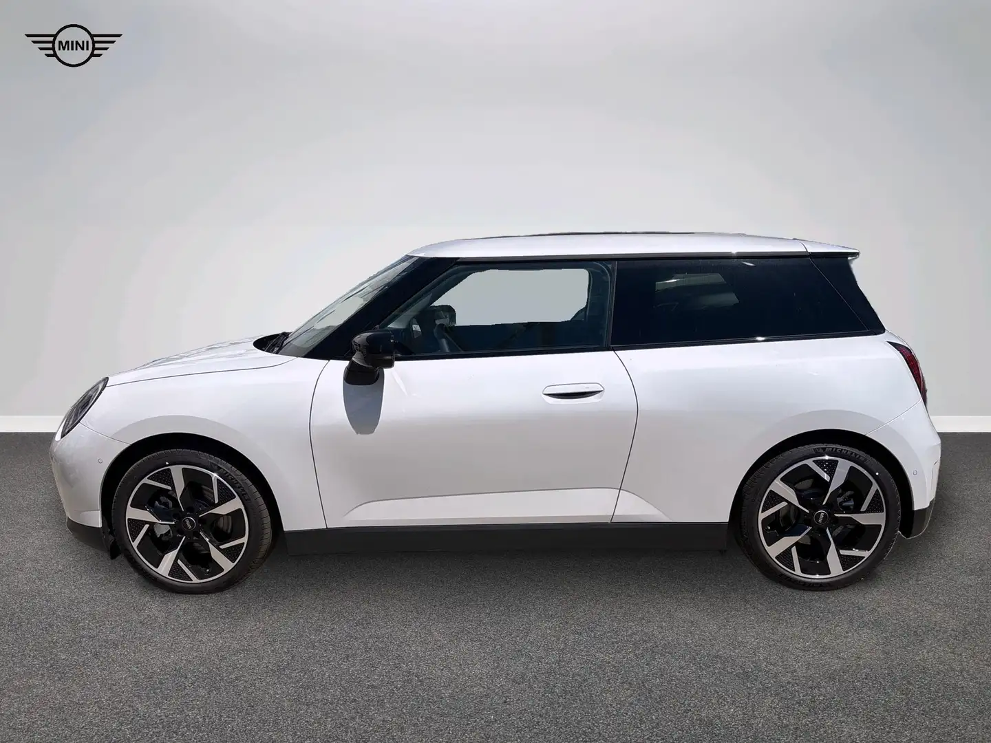 MINI Cooper SE Classic Alb - 2