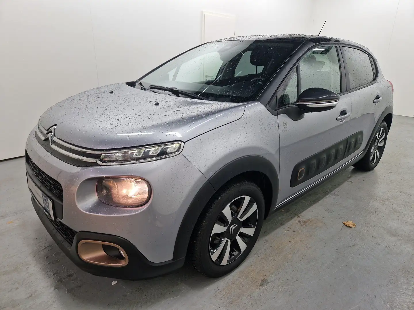 Citroen C3 1.2 PureTech Origins Tempomat SHZ Grau - 1