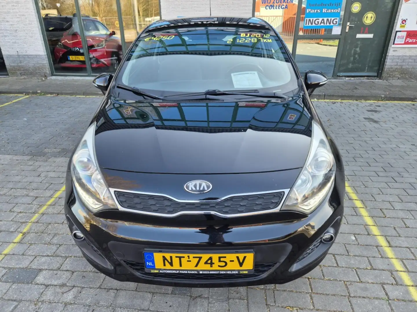 Kia Rio 1.2 CVVT Super Pack Zwart - 2