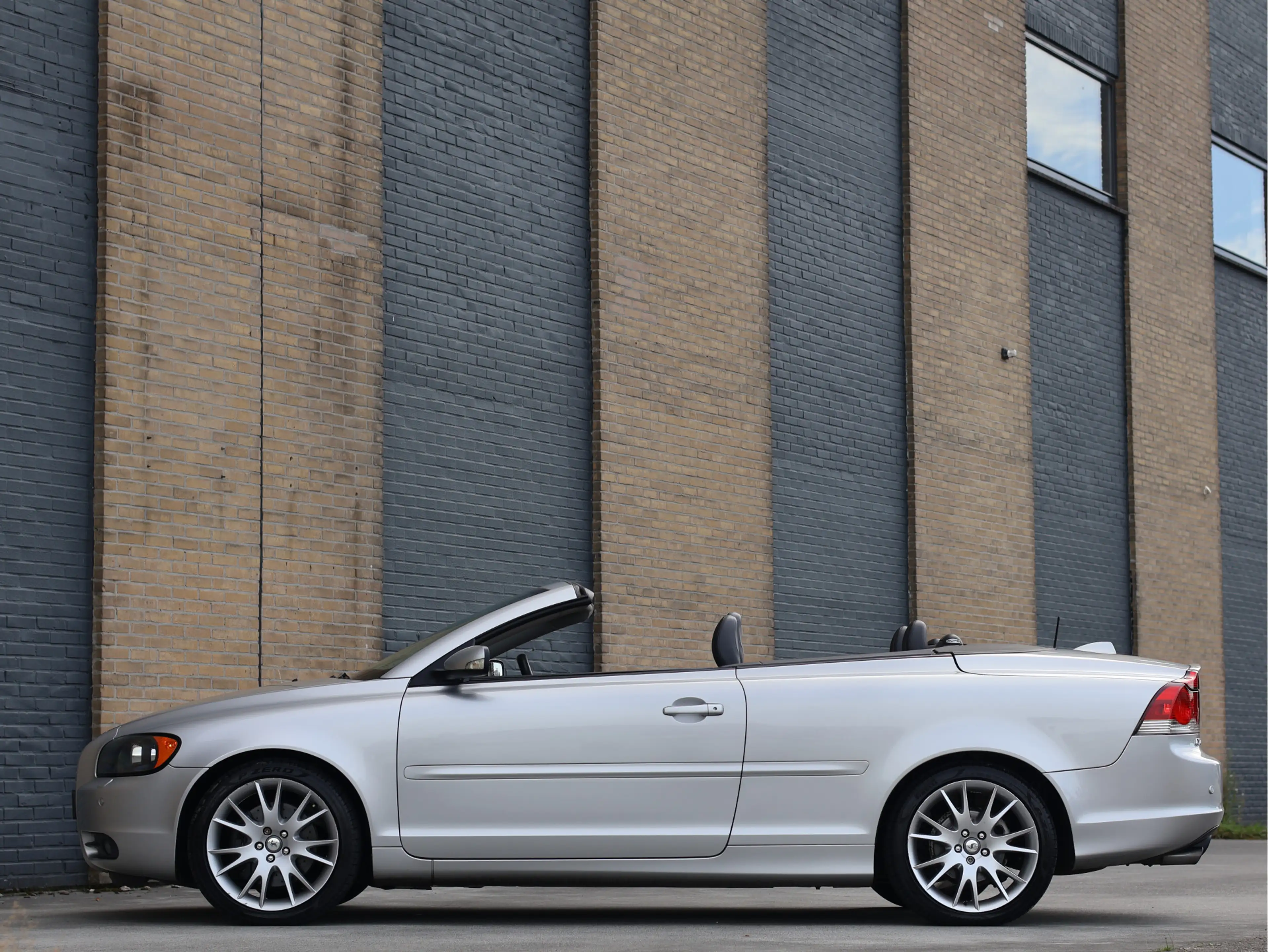 Volvo C70 Convertible 2.5 T5 Summum | Automaat | Leder | 18" — photo 7
