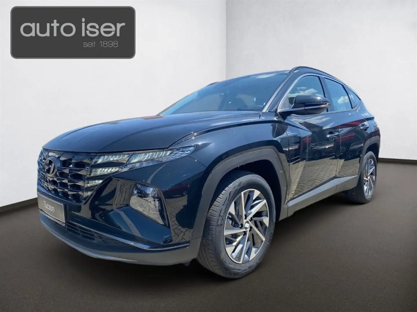 Hyundai TUCSON NX4 Smart Line 1,6 T-GDi 2WD t1bs0-P4-O3 Schwarz - 2