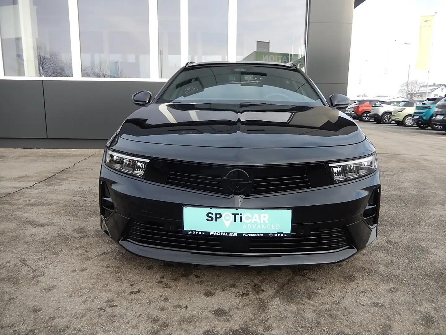 Opel Astra ST 1,2 Turbo GS Aut. Schwarz - 2