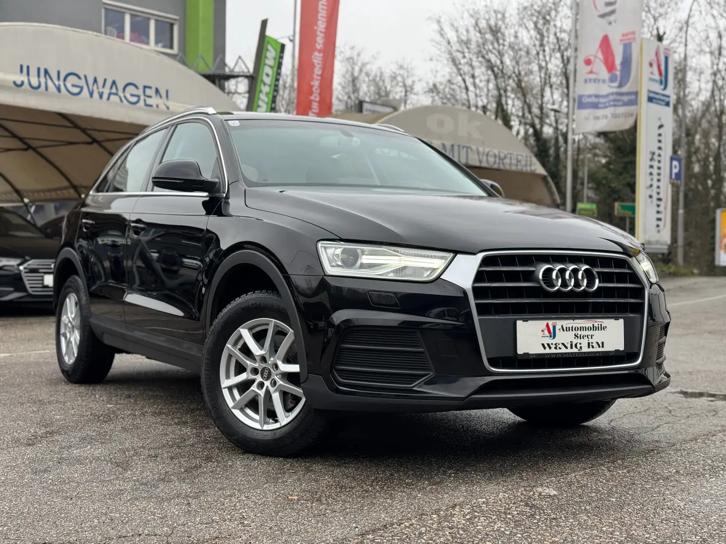 Audi Q3 basis 2,0 TDI+Xenon+Sitzheizung vorne Zwart - 1
