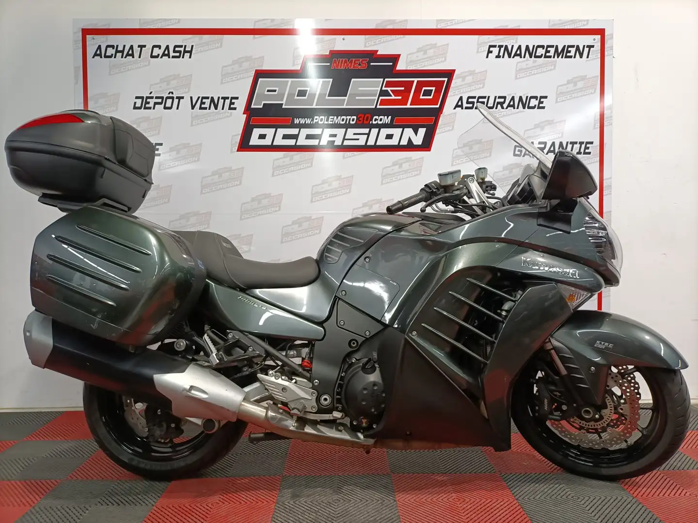 Kawasaki GTR 1400 Gris - 1
