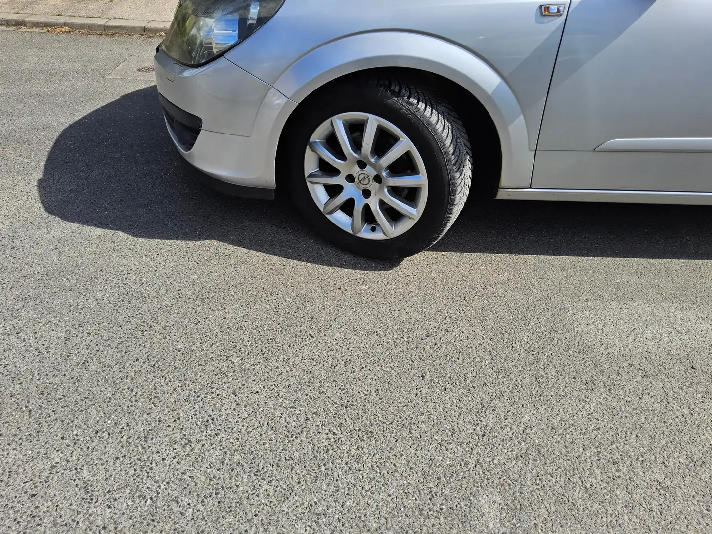 Opel Astra Edition *org. 113 TKM*Mod. 2007 Silber - 2