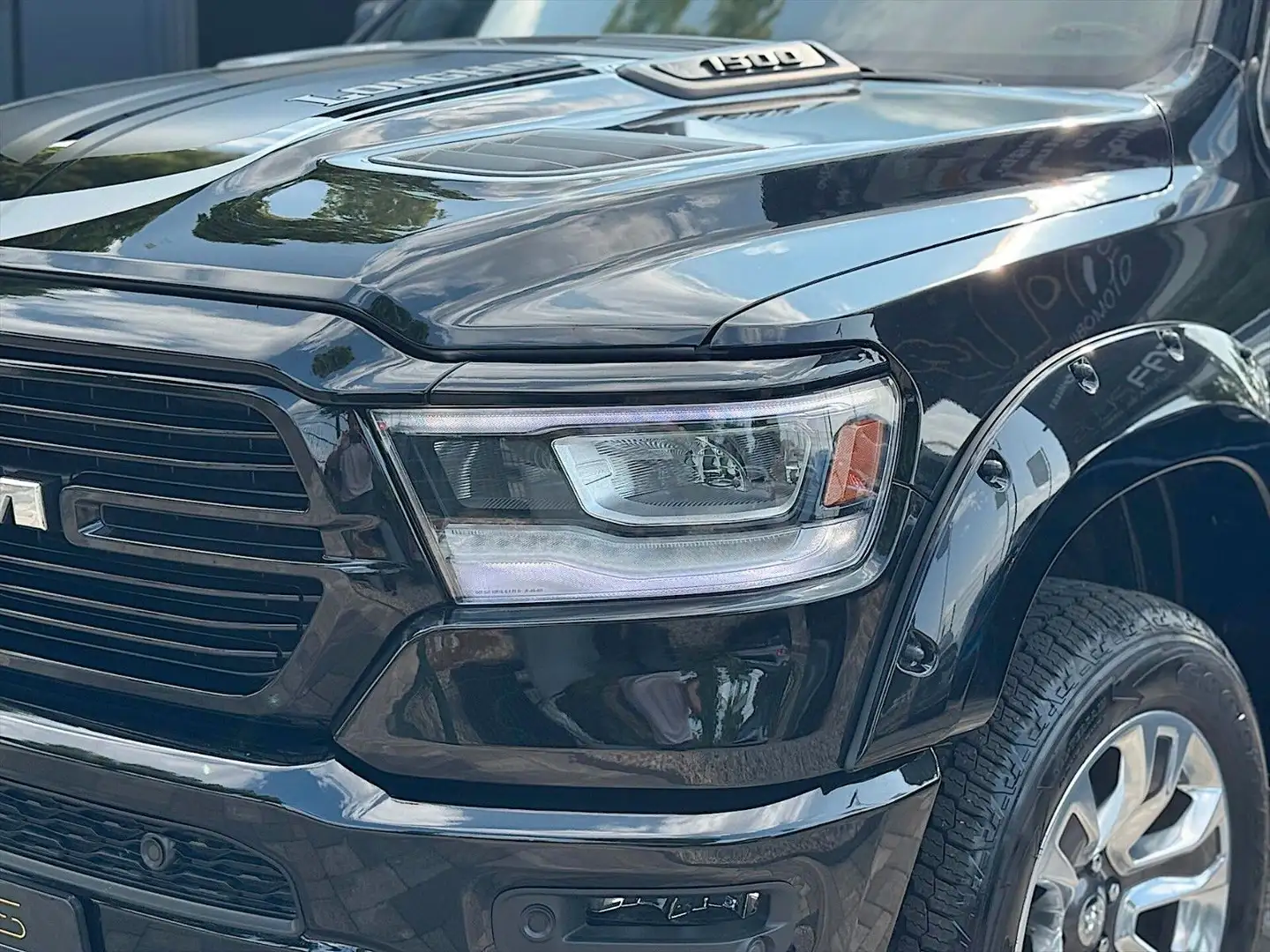 Dodge RAM 5.7 V8 HEMI 4x4 LIMITED LONGHORN Edition LED Schwarz - 2