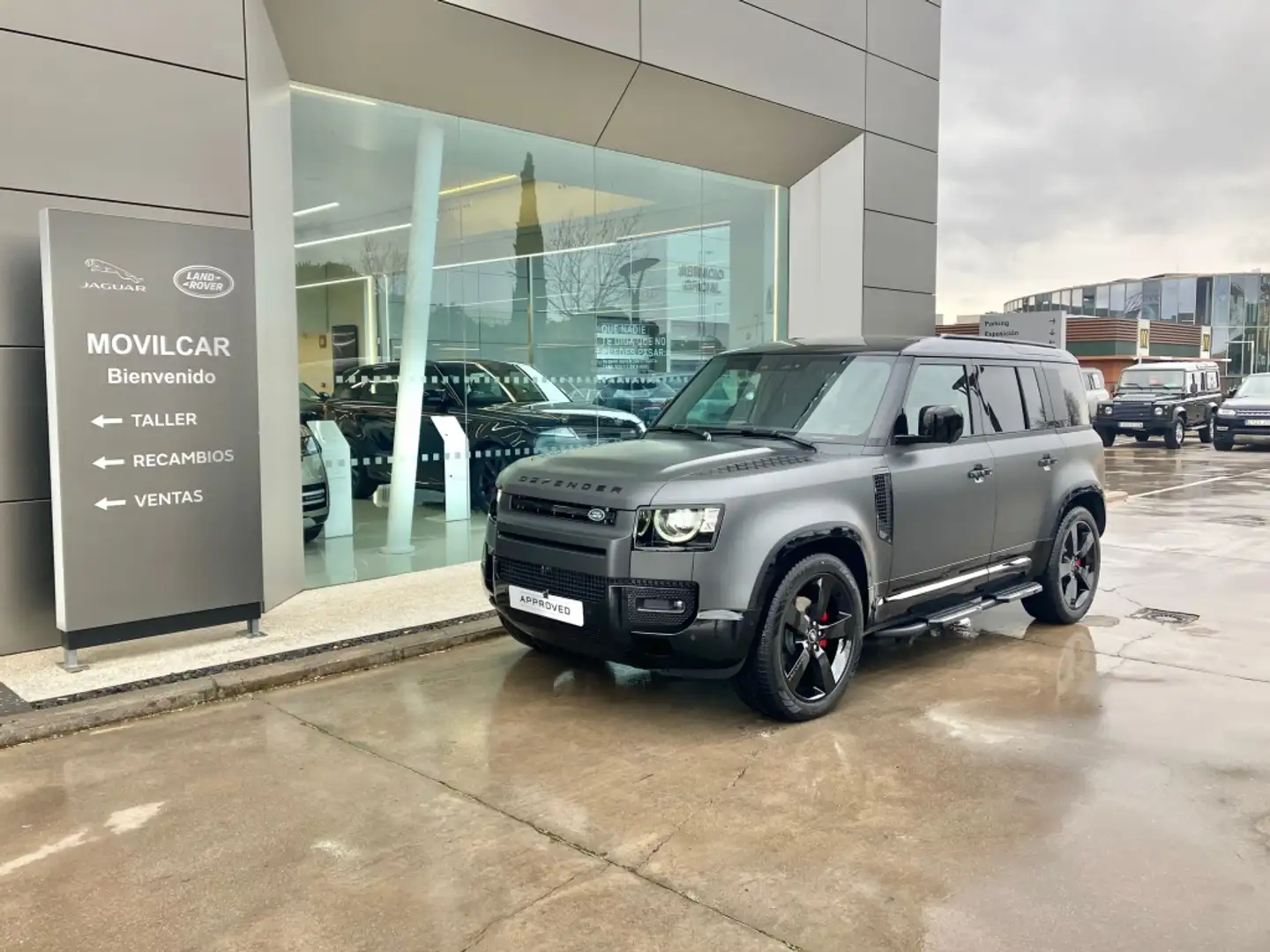Land Rover Defender 110 3.0D l6 MHEV X-Dynamic HSE AWD Aut. 250 Gris - 1