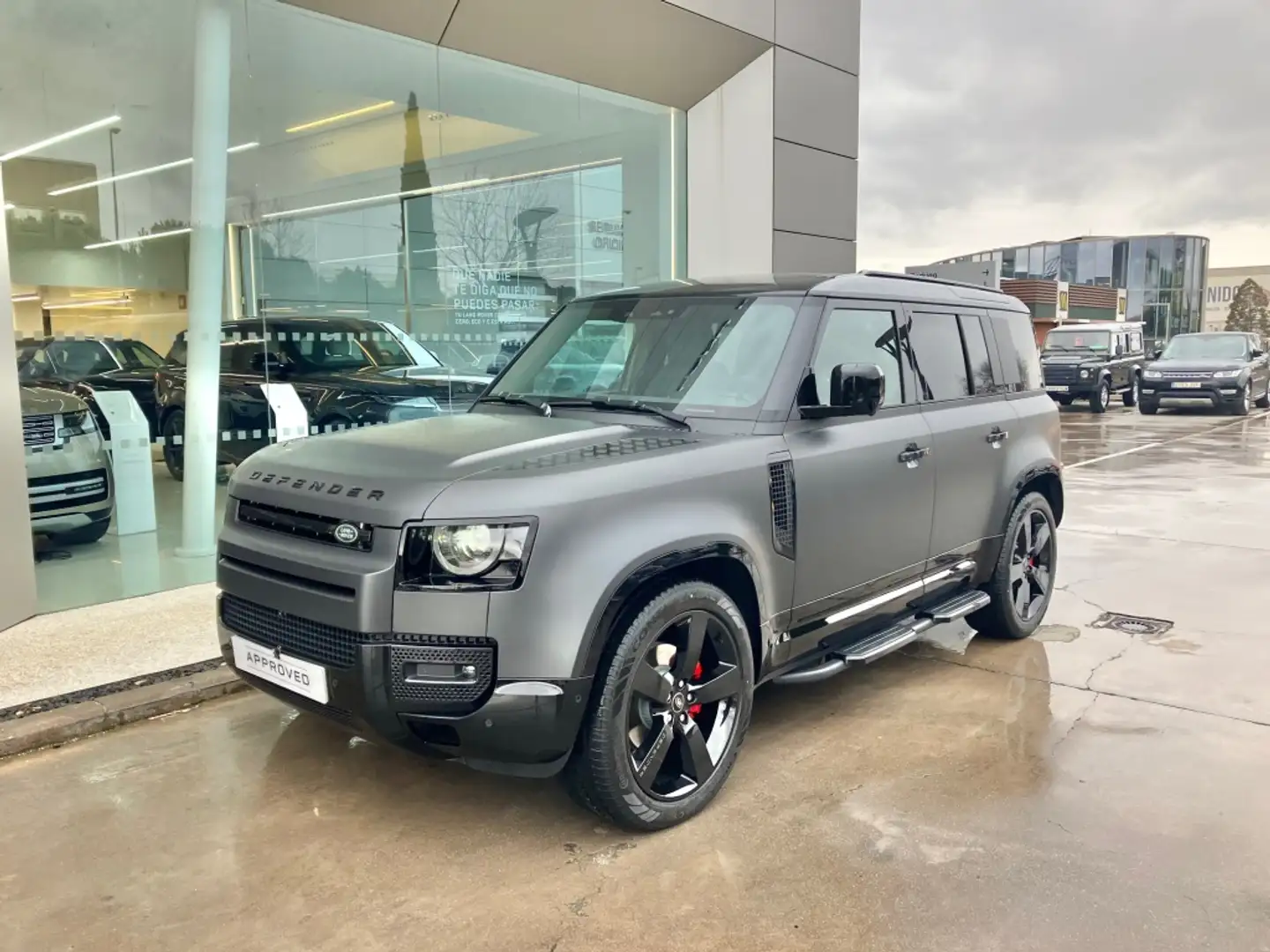 Land Rover Defender 110 3.0D l6 MHEV X-Dynamic HSE AWD Aut. 250 Gris - 2