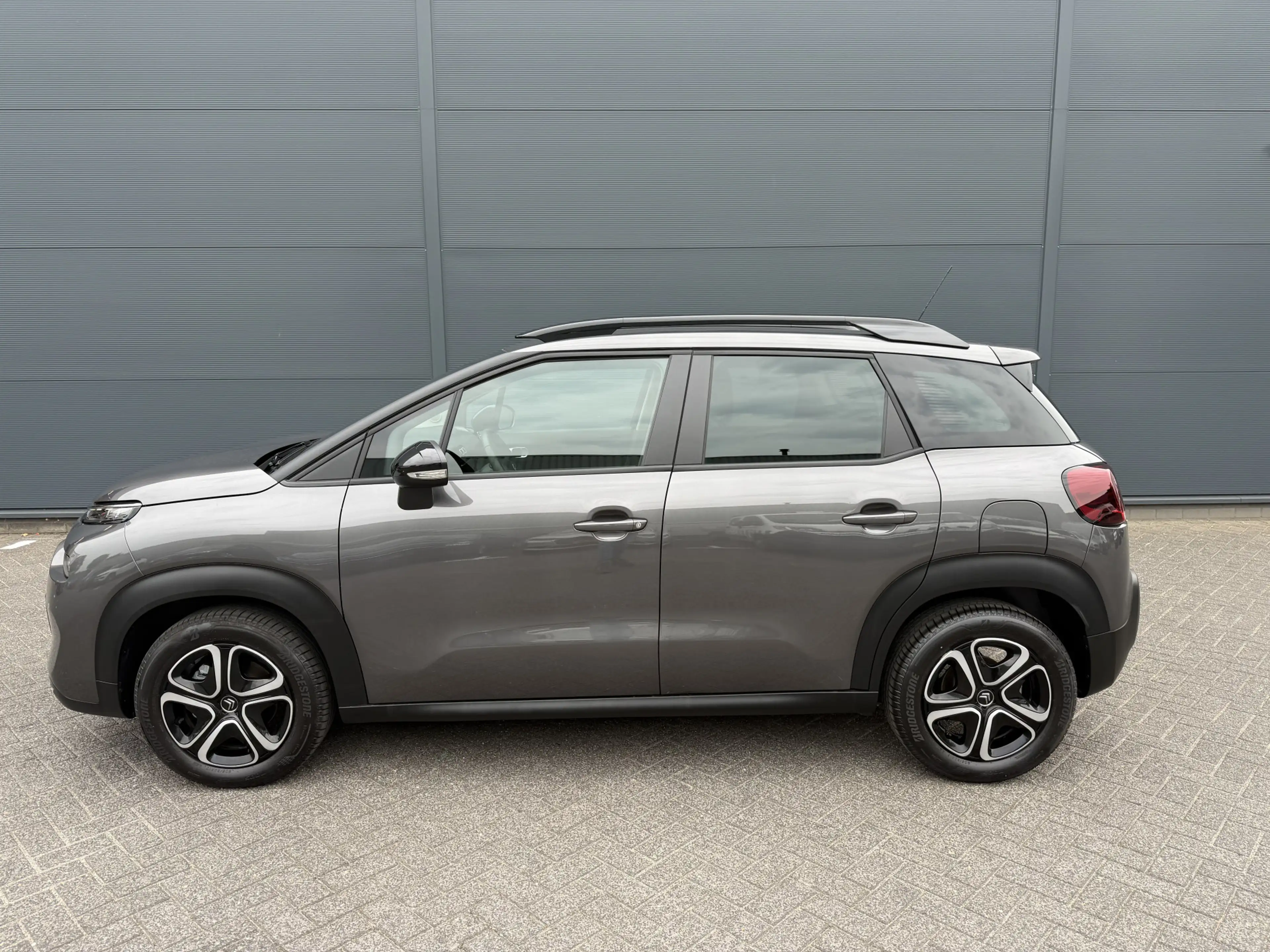 Citroen C3 Aircross 110pk Feel (Airco - Navigatie via APP - LED - Crui — photo 2