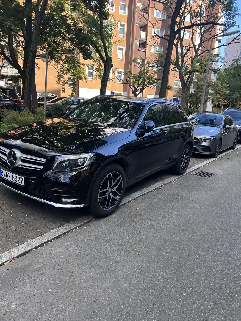 Mercedes-Benz GLC 250 glc250 d 4Matic 9G-TRONIC AMG Line Schwarz - 1