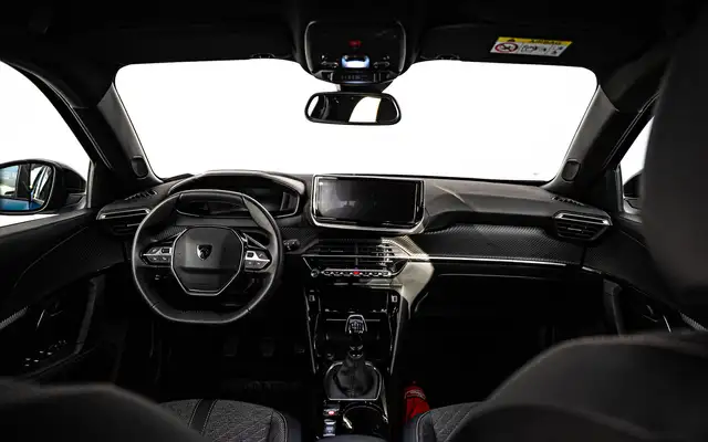 Peugeot 2008 view 10