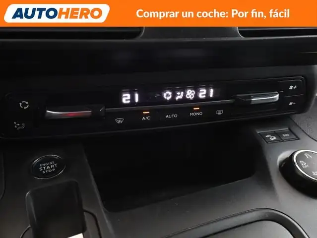 Peugeot Rifter view 25