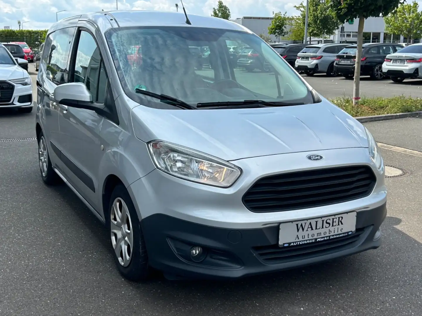 Ford Tourneo Courier *Klima*Navi*BT*Sitzh.*5-Sitzer* Silber - 2