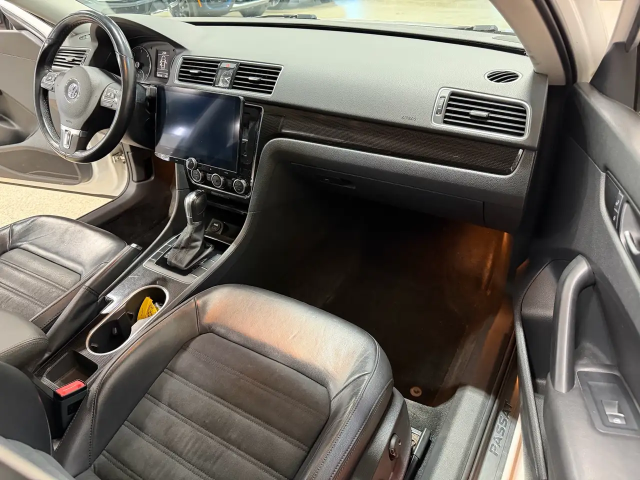 Volkswagen Passat снимка Volkswagen Passat
