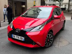 Toyota Aygo 1.0 VVT-i x-wave 2