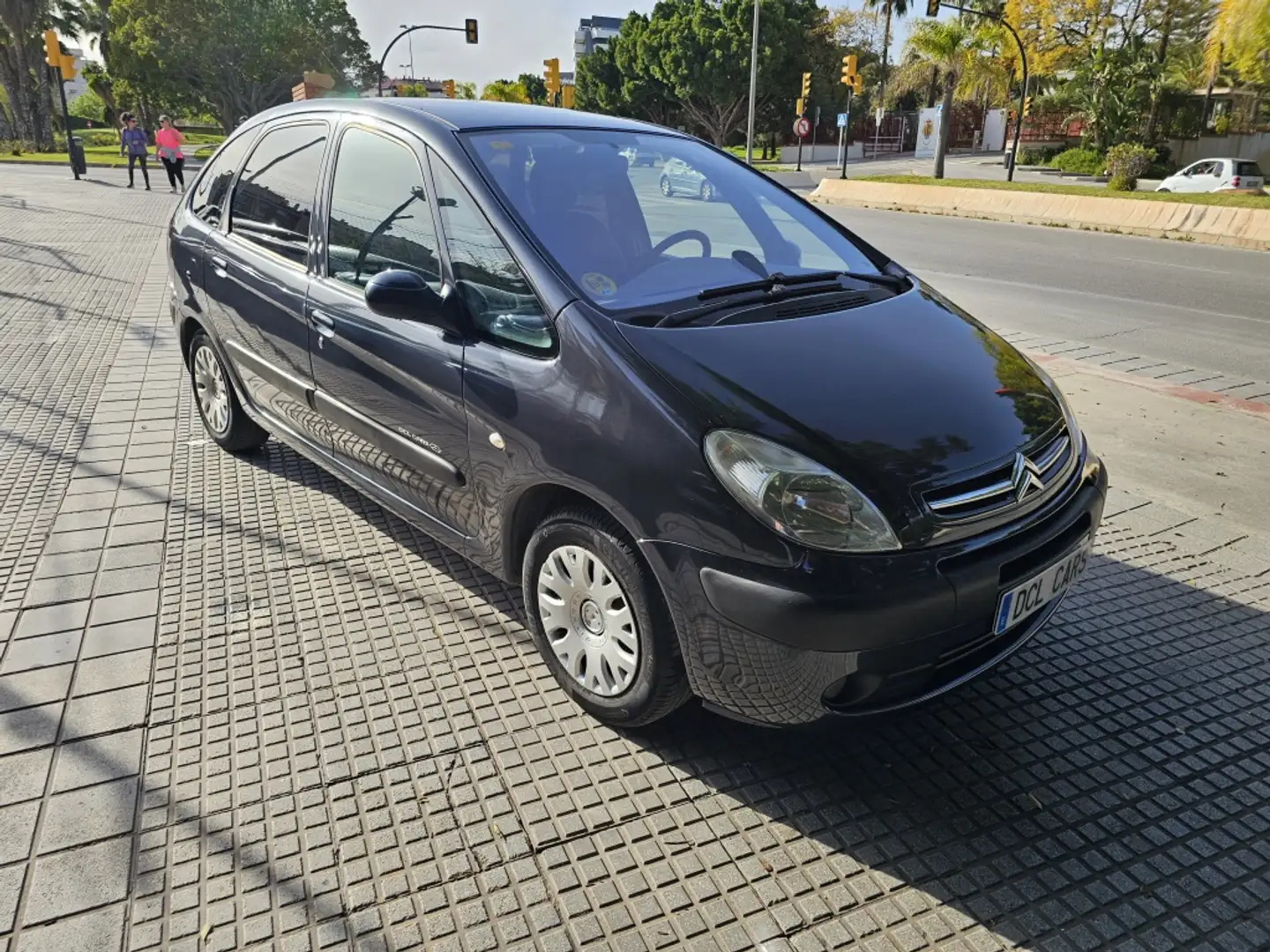 Citroen Xsara Picasso 1.6HDi SX 92 Šedá - 1