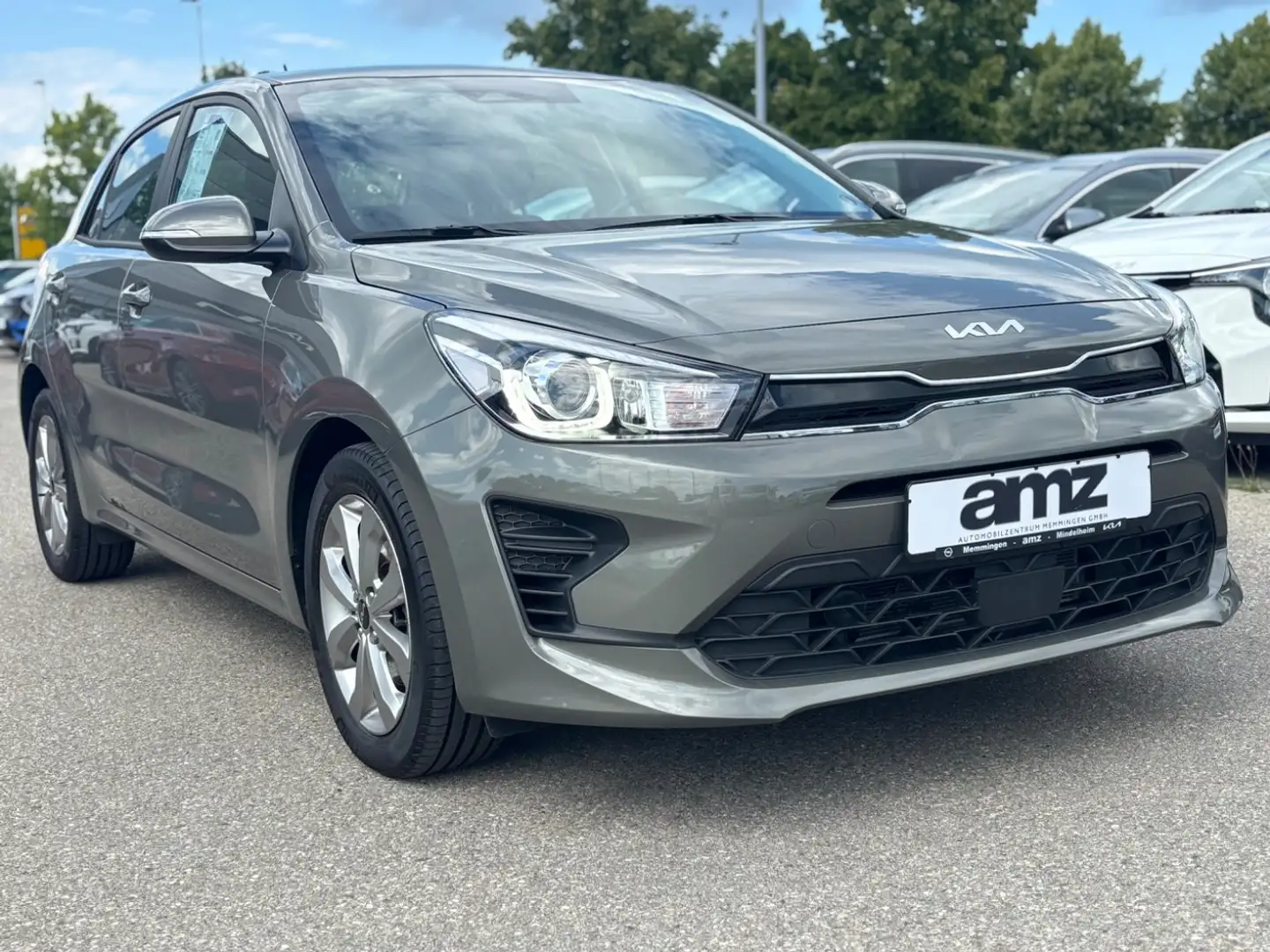 Kia Rio 1.2 Vision SHZ+Fernlichtass.+KlimaA+LM+PDC Grün - 2