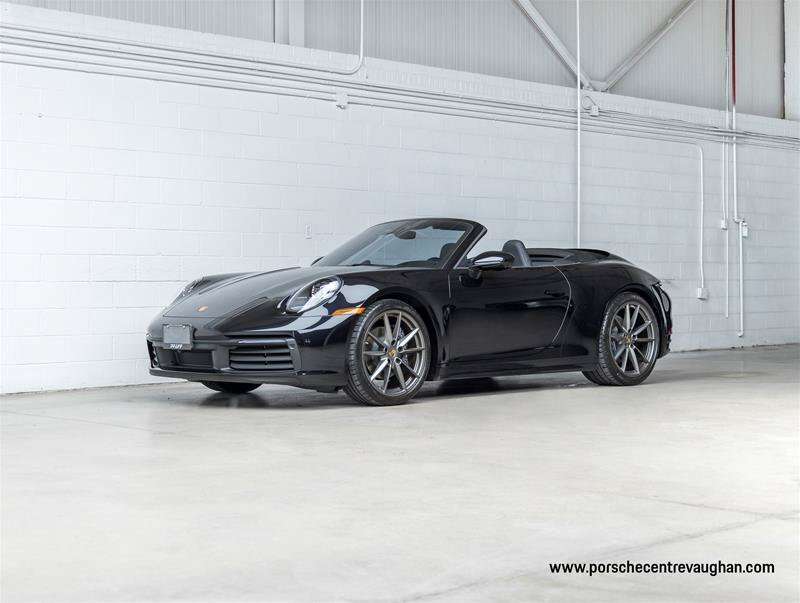 2023 Porsche 911 Carrera 4 Cabriolet