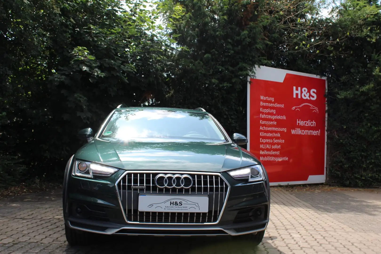 Audi A4 allroad quattro Navi / Leder / AHK / 1. Hand Grün - 2