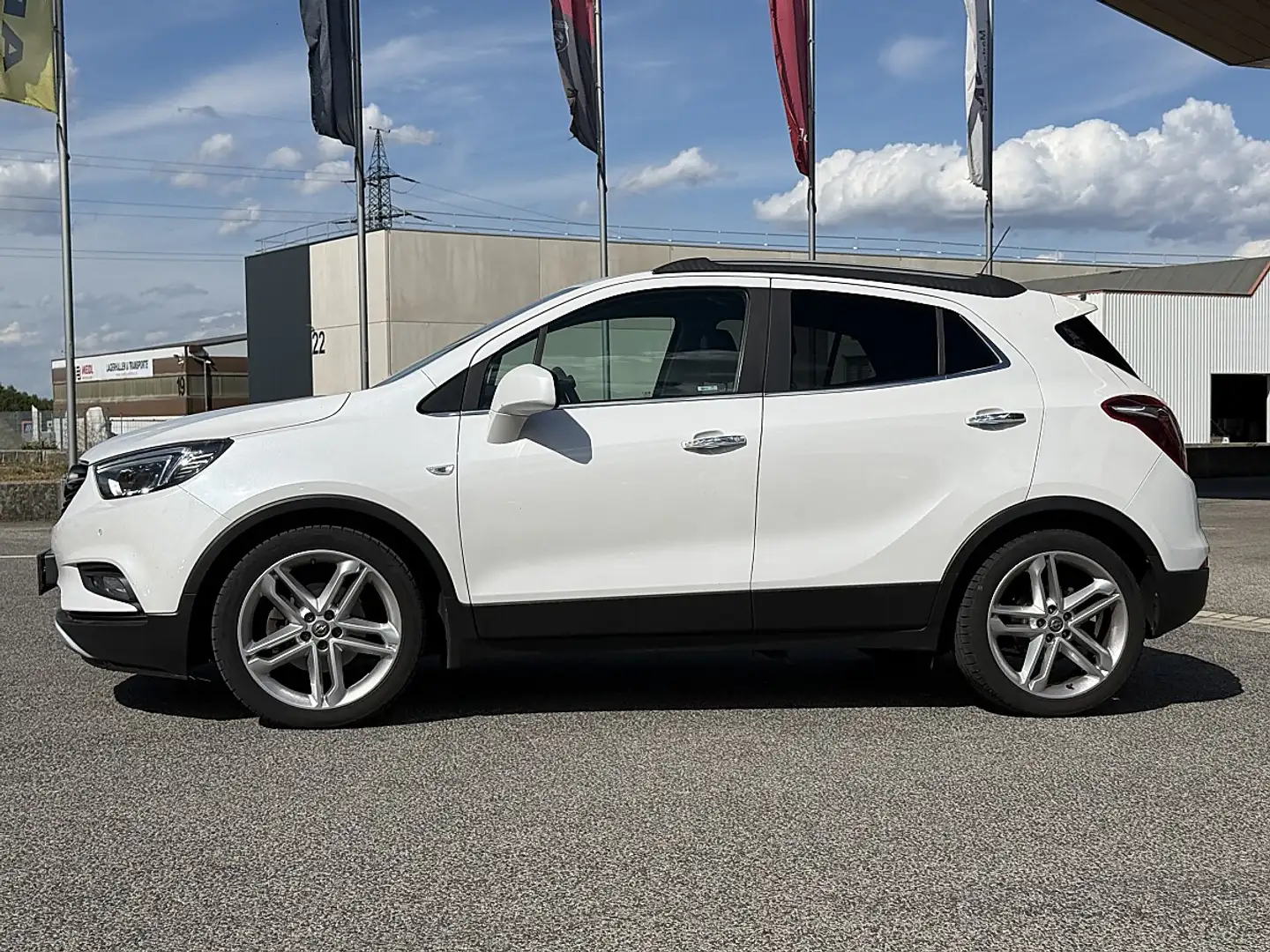 Opel Mokka X 1,4 Turbo Innovation Aut. Weiß - 2