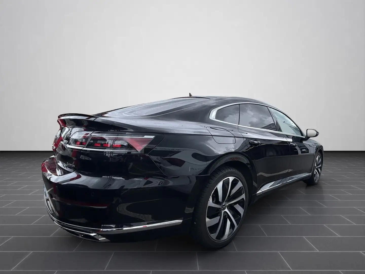 Volkswagen Arteon R-Line 2.0 TDI DSG 4x4 19" ACC CARPLAY KE Schwarz - 2