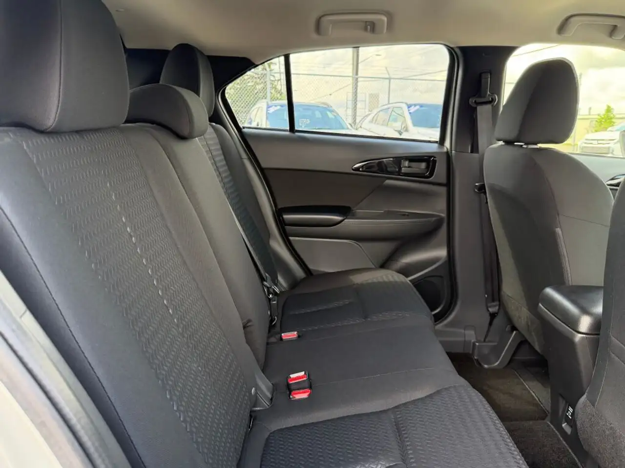 Mitsubishi Eclipse Cross снимка Mitsubishi Eclipse Cross