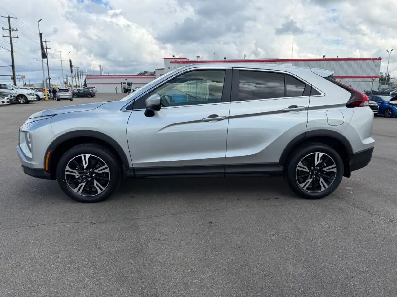 Mitsubishi Eclipse Cross снимка Mitsubishi Eclipse Cross