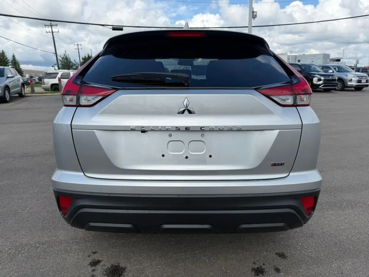 Mitsubishi Eclipse Cross снимка Mitsubishi Eclipse Cross