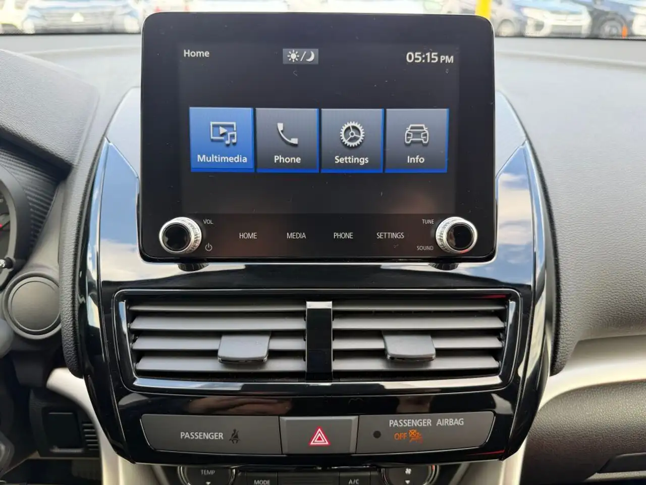 Mitsubishi Eclipse Cross снимка Mitsubishi Eclipse Cross