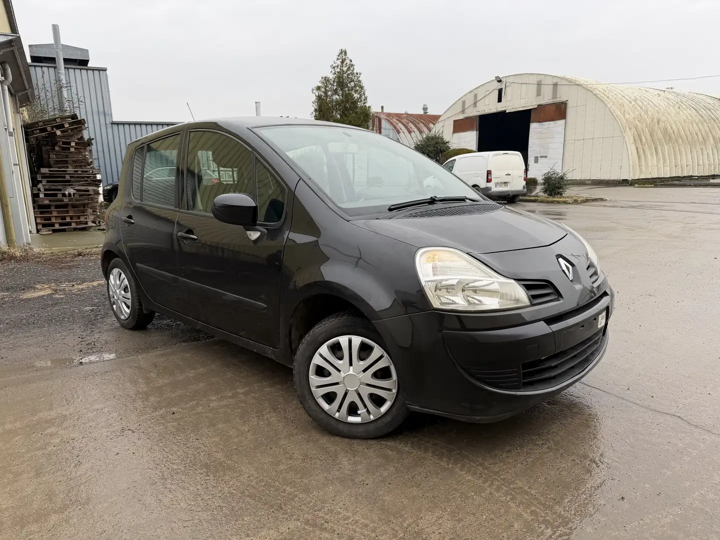 Renault Modus 1.2i Access Schwarz - 2