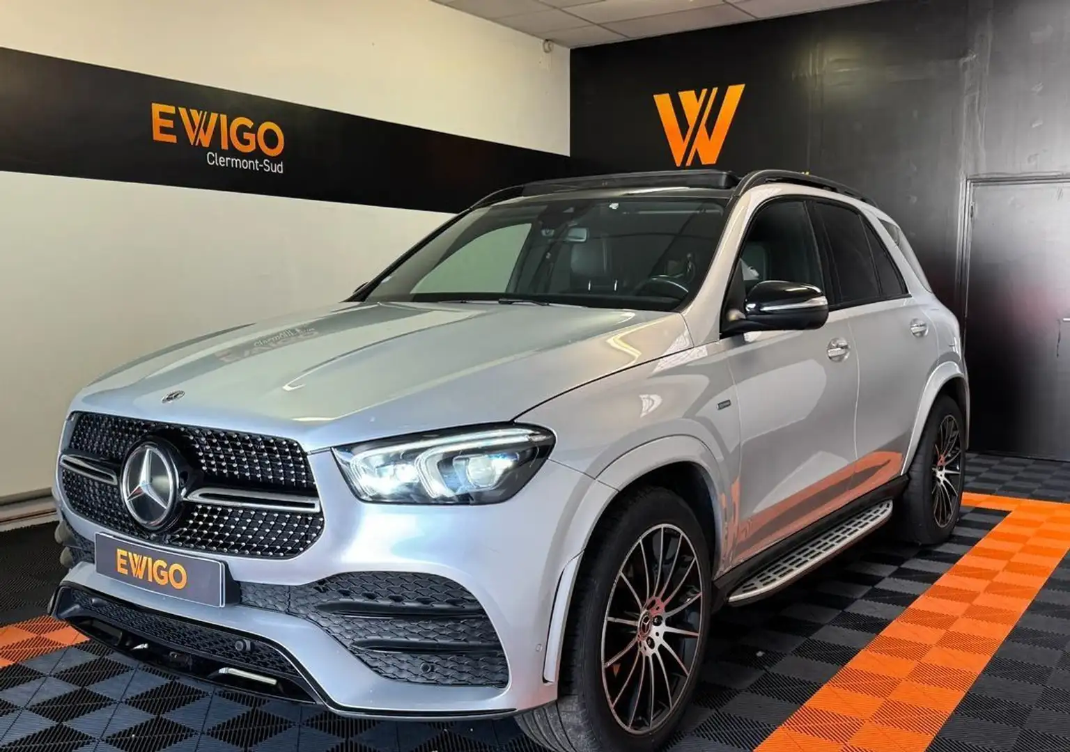 Mercedes-Benz GLE 350 Classe 350de amg line 4matic 9g-tronic garantie + entretien constructeur Grau - 1