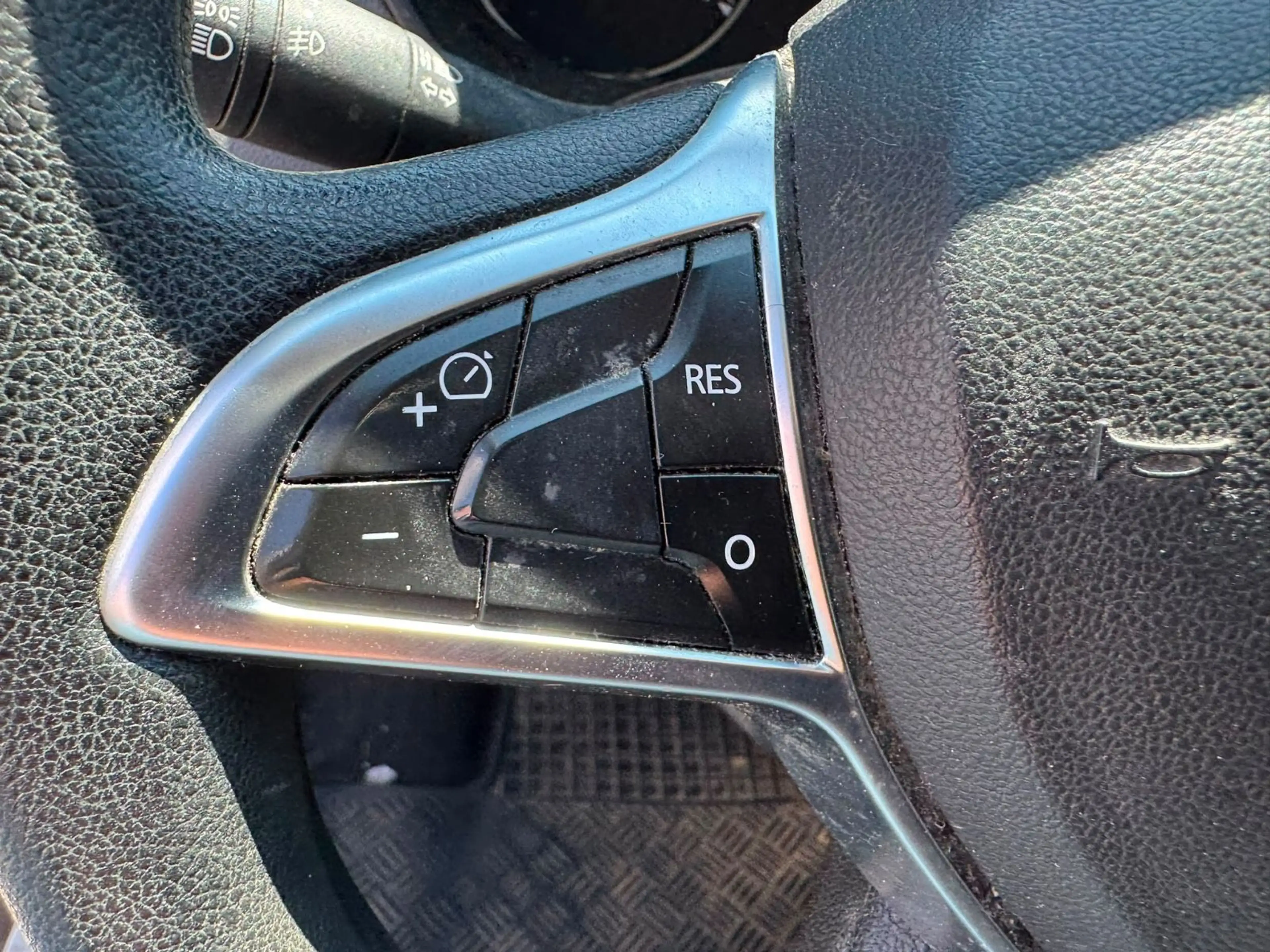 Dacia Duster II Essential — photo 7
