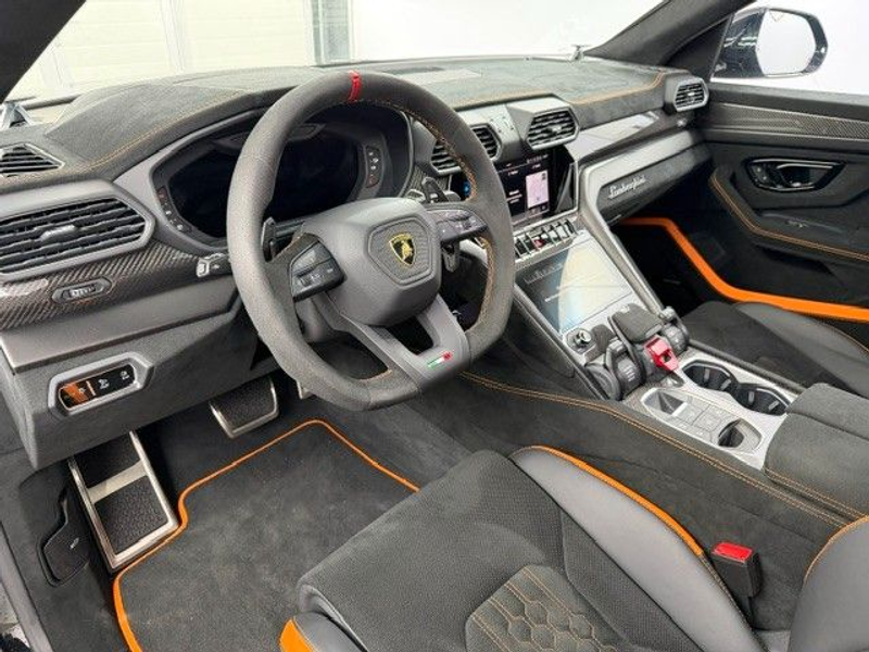 Lamborghini Urus SE Performante PANO LED 360° CARBON VIRTUAL — photo 15