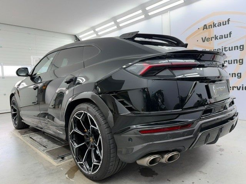 Lamborghini Urus SE Performante PANO LED 360° CARBON VIRTUAL — photo 11