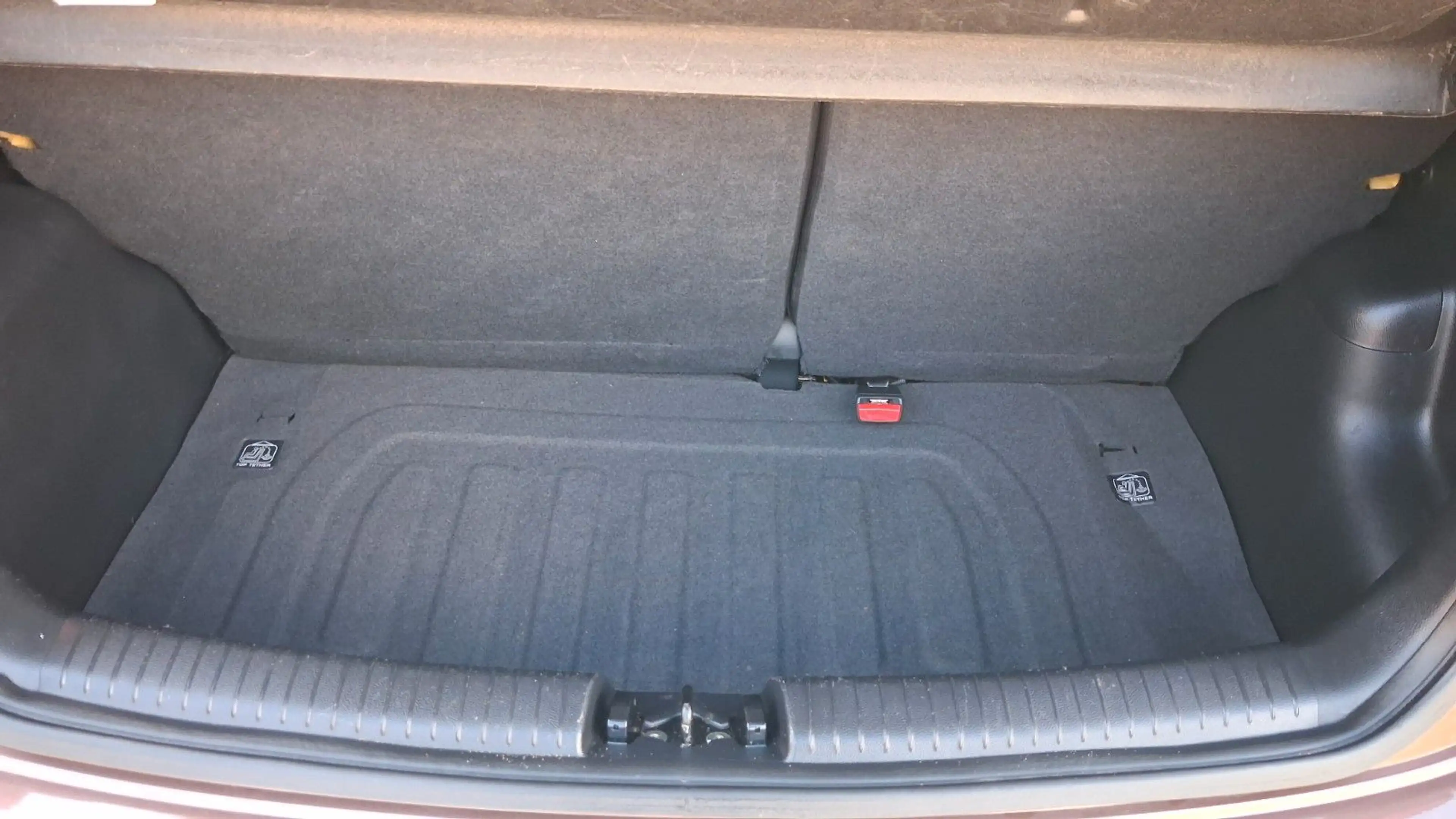 Hyundai i10 Passion 1.2  Klima, Erste Hand — photo 9