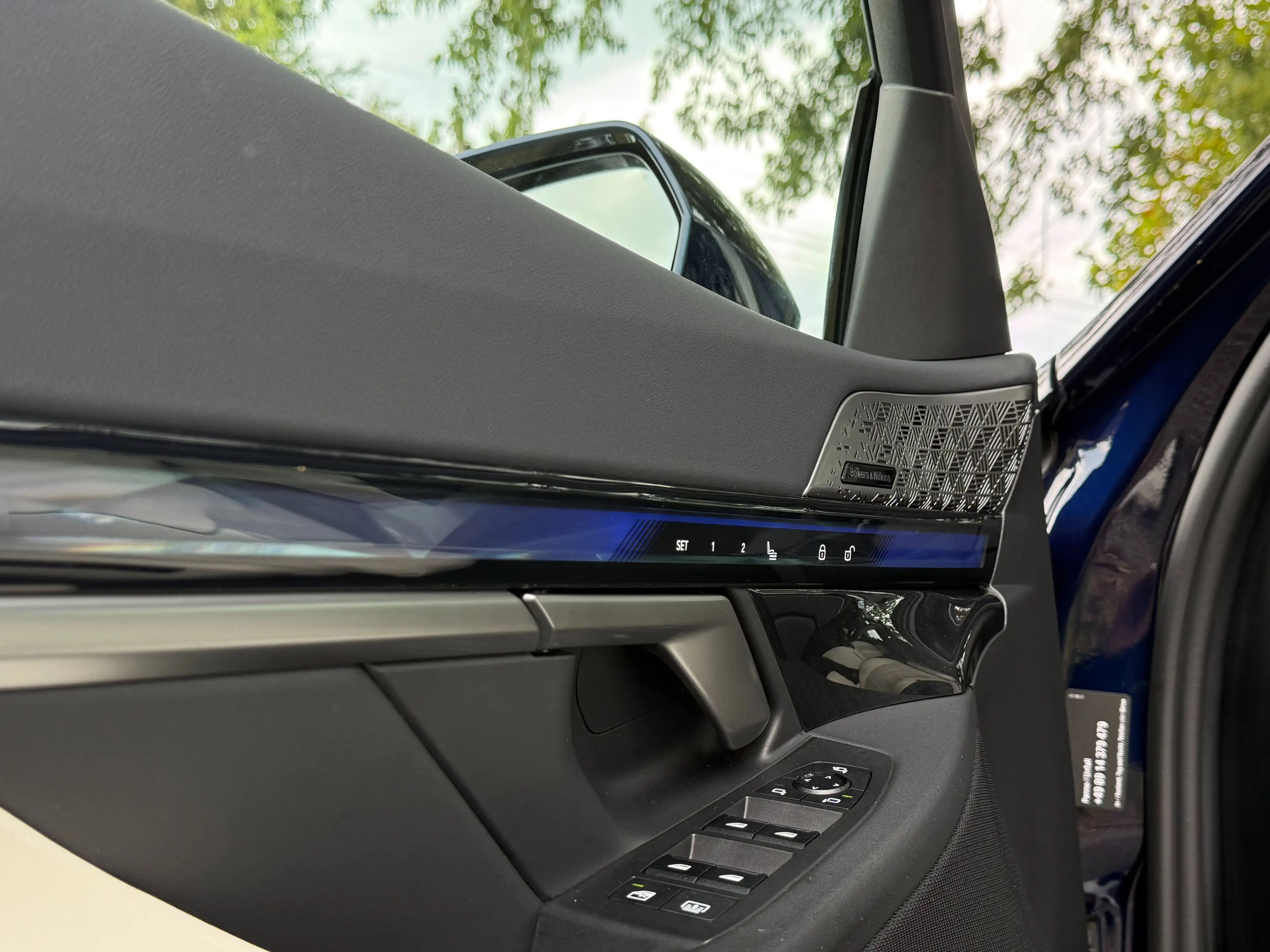 BMW i5 40 eDrive*Individual*Panorama*Bowers&Wilkins*TOP* — photo 12