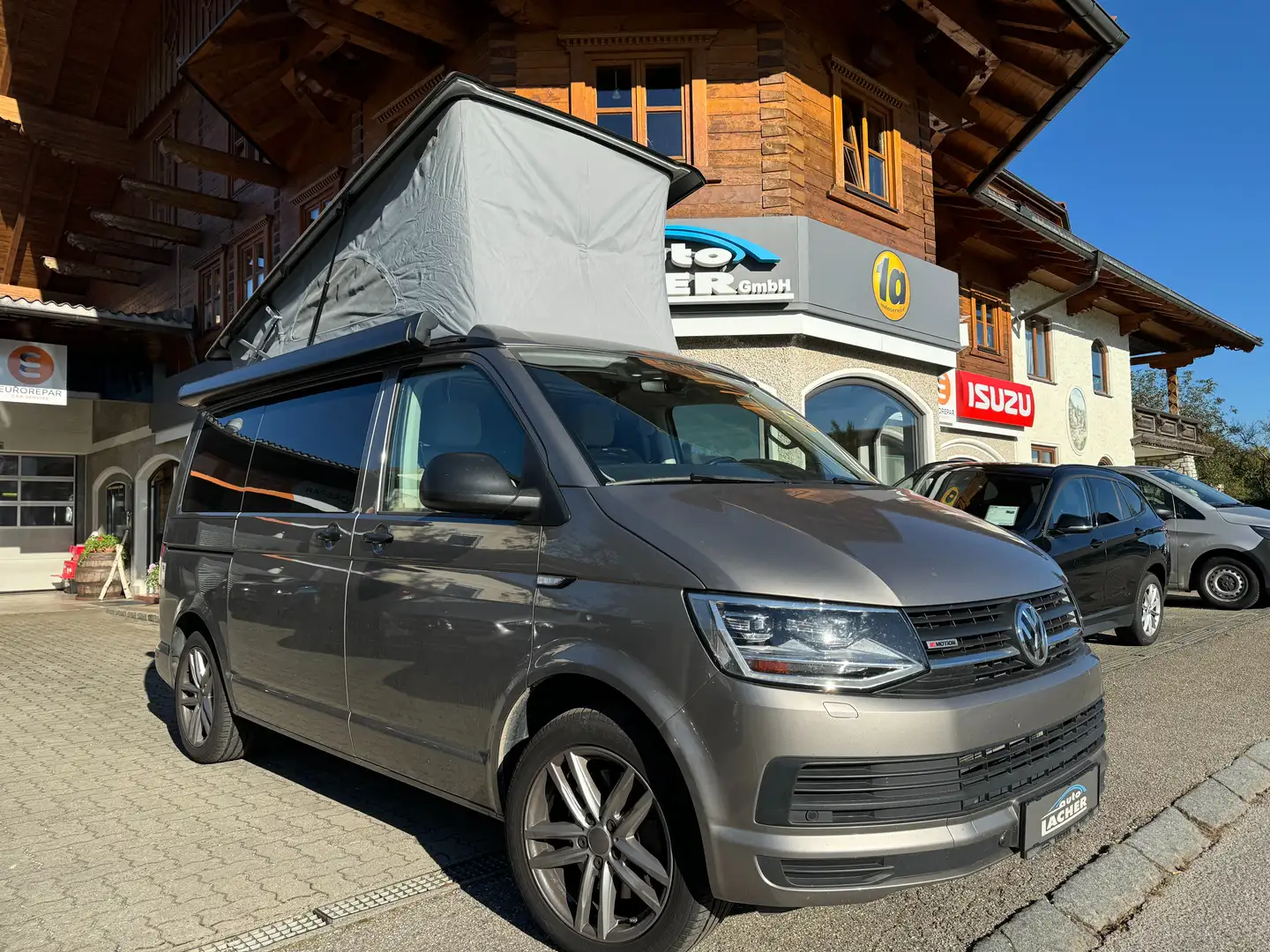 Volkswagen T6 California Coast 2,0 TDI 4Motion BMT DSG Grau - 1