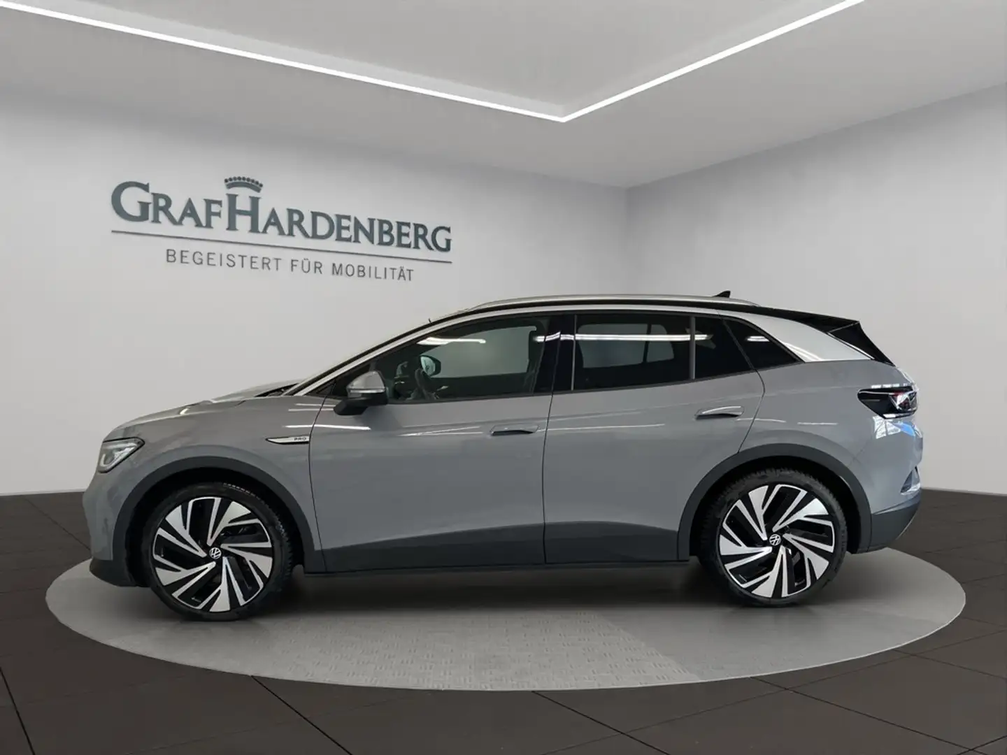 Volkswagen ID.4 Pro Performance 150 kW AHK Navi Grau - 2