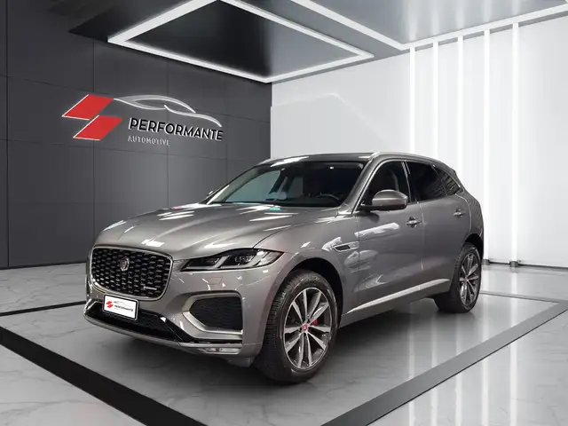 Jaguar F-Pace 2.0d i4 mhev R-Dynamic SE awd 204cv auto